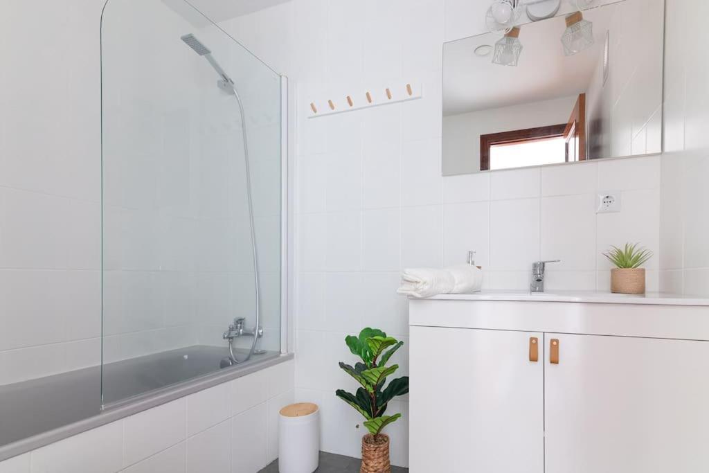 San Roman Apartment With Private Parking Santander Dış mekan fotoğraf